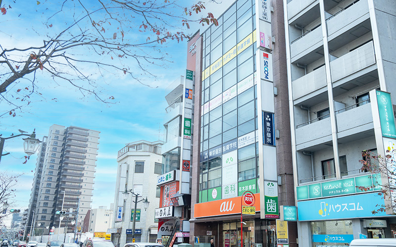 鶴瀬駅西口から徒歩1分の好立地